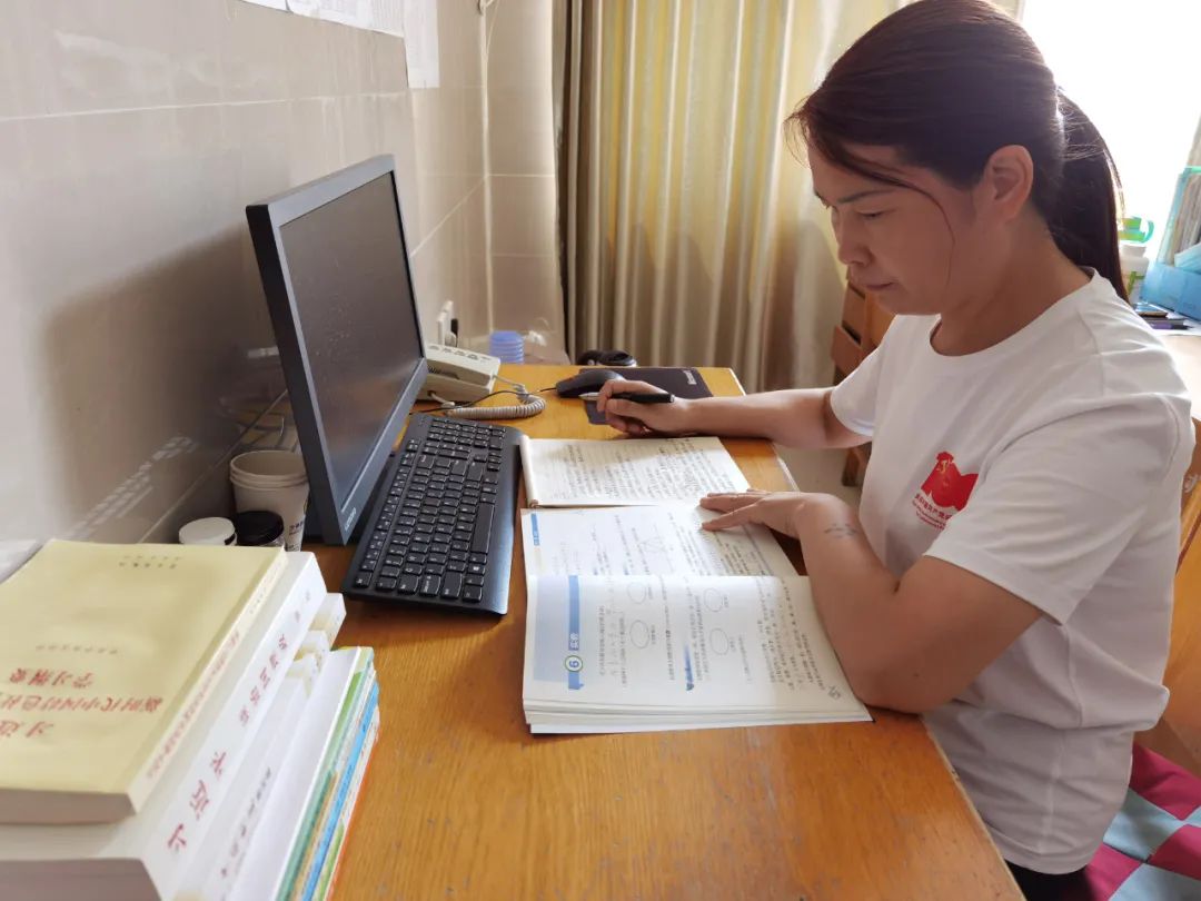 赓续百年初心，担当育人使命｜优秀教师展播——韩红梅