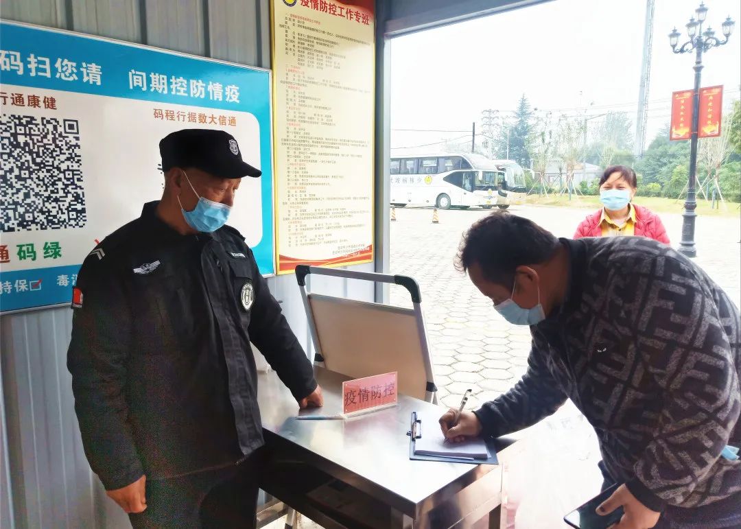 「美丽鹅坡」从家到家，让每位同学感受寄宿的温暖