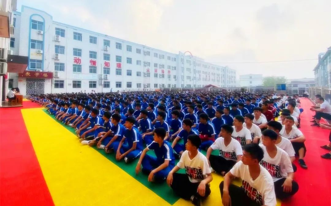 「美丽鹅坡」从家到家,让每位同学感受寄宿的温暖